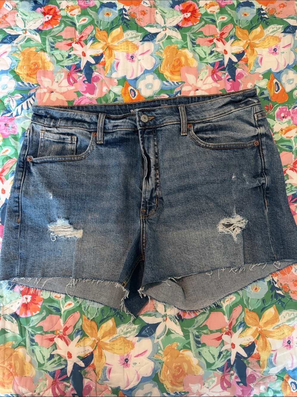 Old Navy Distressed Denim Shorts - Medium Blue Wash